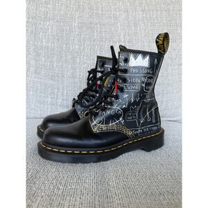 Doc Marten Basquiat 1460 Boots